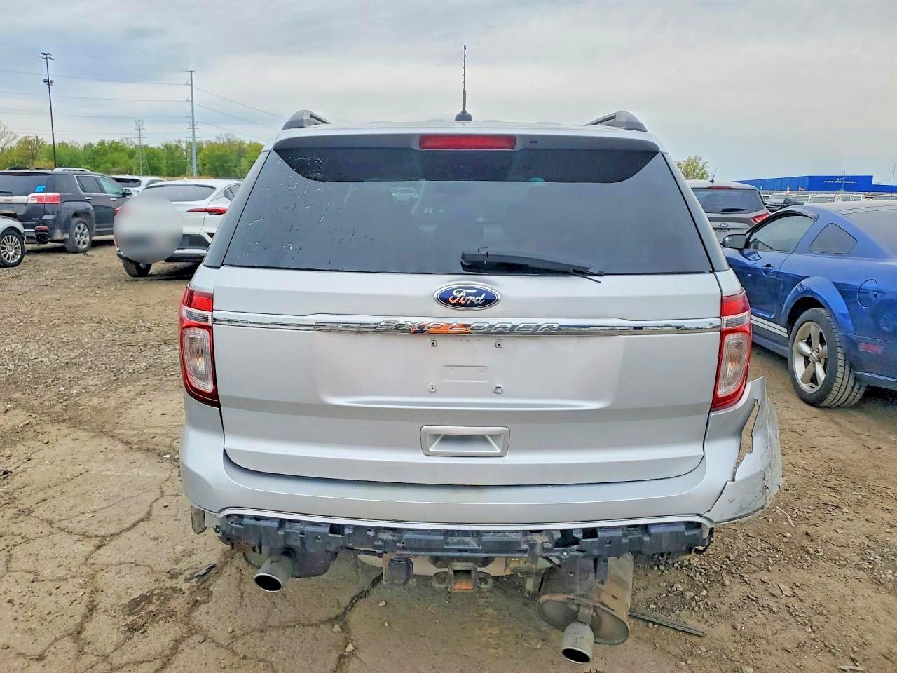 2015 Ford Explorer - Фото 6