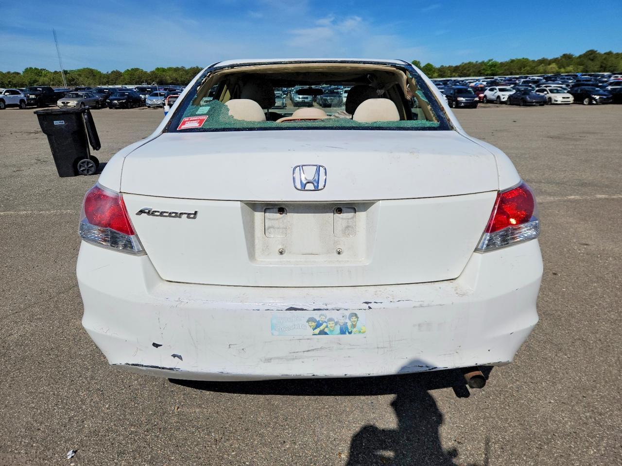 2009 Honda Accord Lx - Image 6