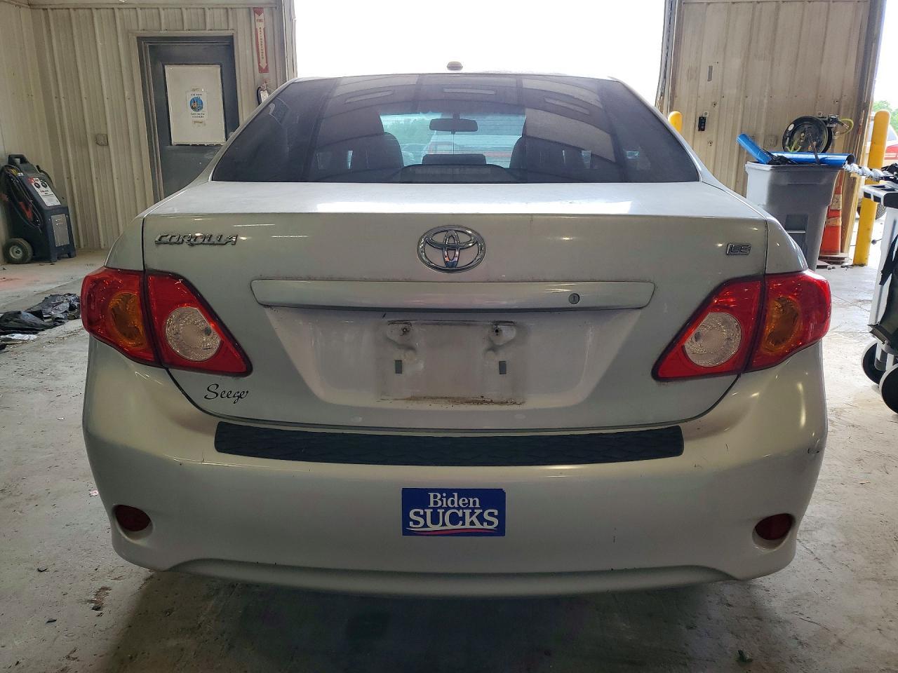 2010 Toyota Corolla Le - Image 6