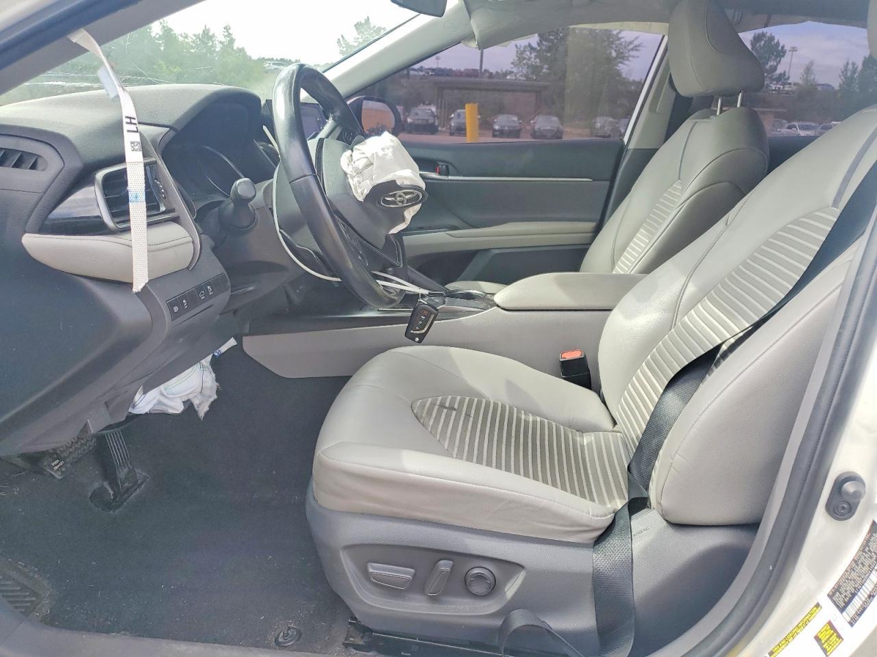 2021 Toyota Camry Se - Image 7