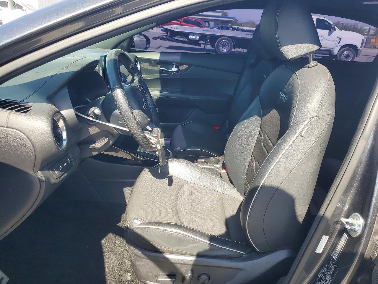 2021 Kia Forte Gt Line - Image 7