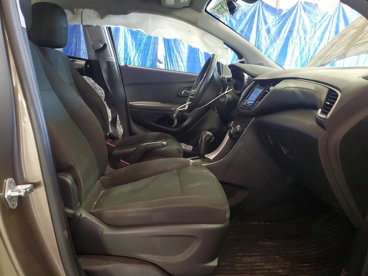 2020 Chevrolet Trax Ls - Image 7