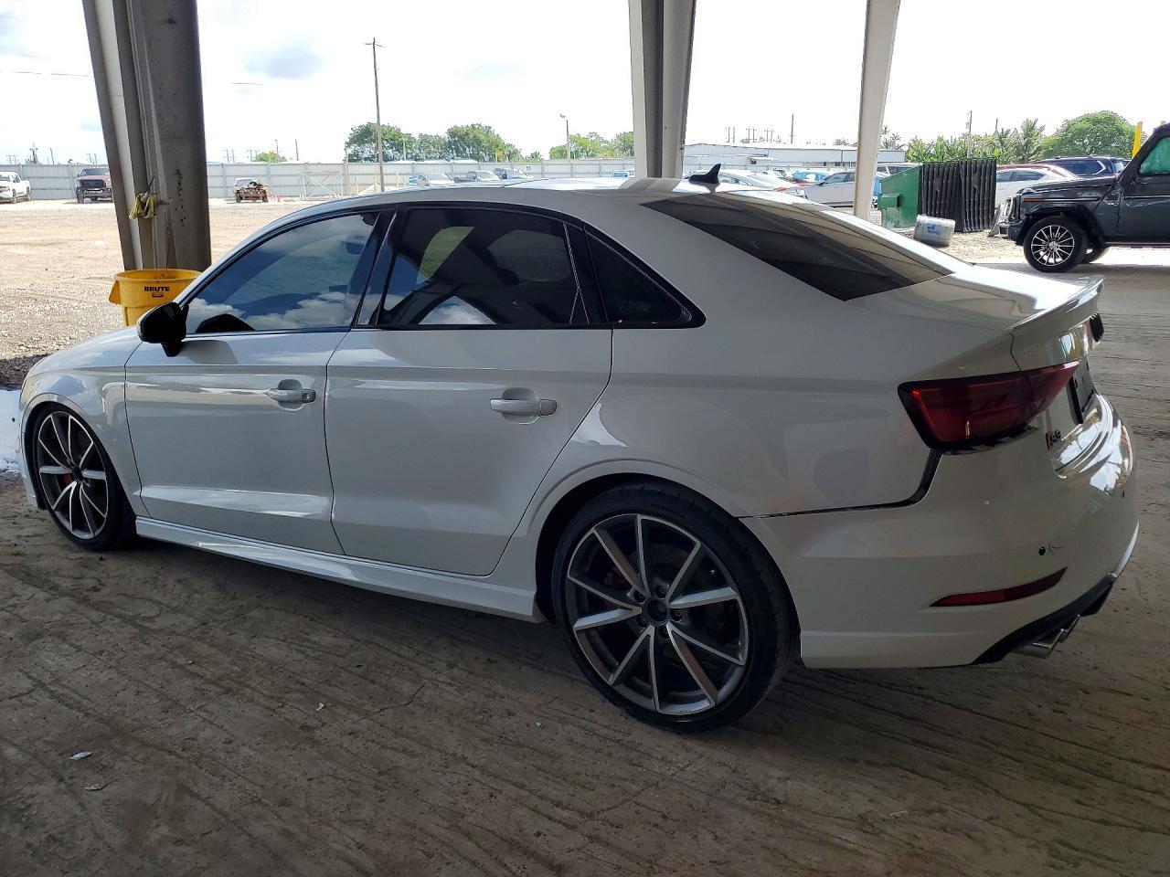 2020 Audi S3 Premium Plus - Фото 2