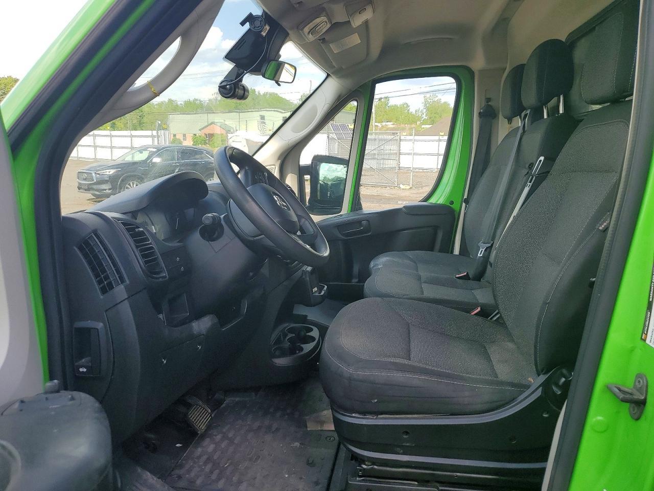 2022 Ram Promaster 3500 Delivery Van - Фото 7