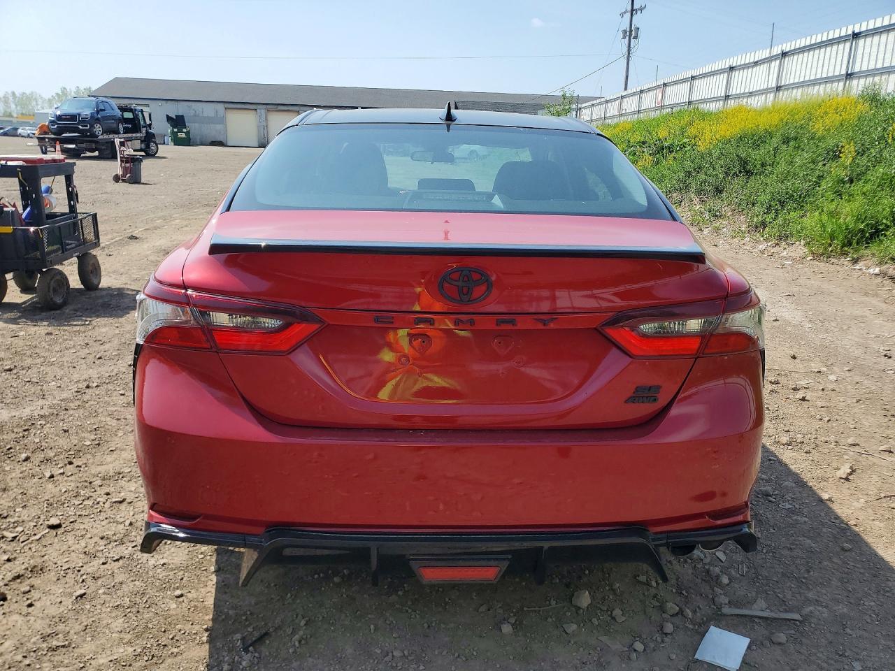 2021 Toyota Camry Se - Image 6