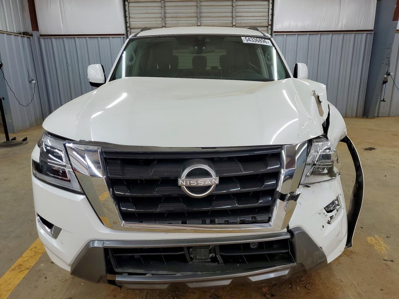 2021 Nissan Armada Sv - Image 5