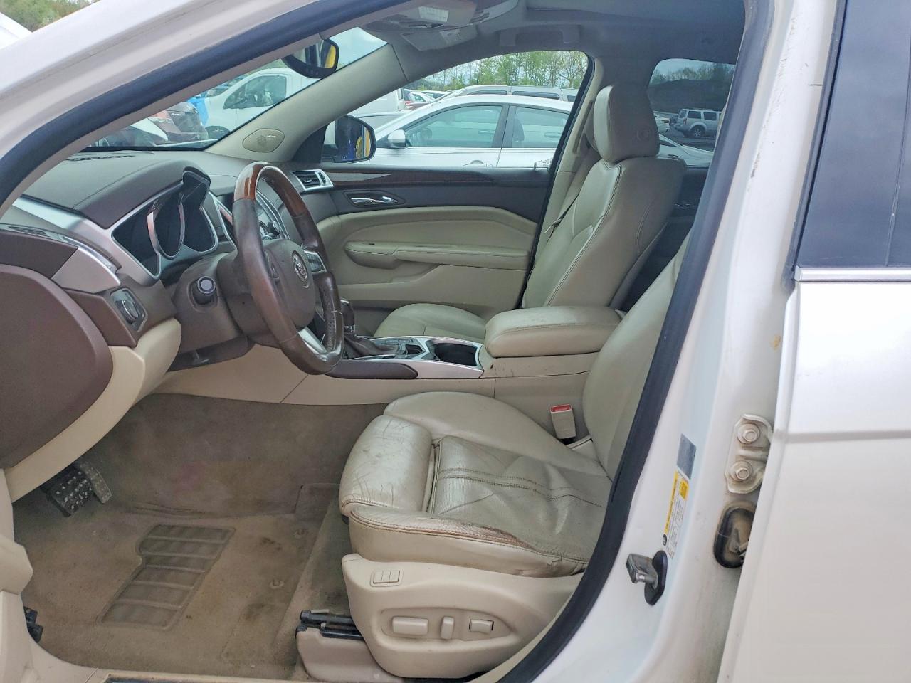 2010 Cadillac Srx Luxury Collection - Image 7