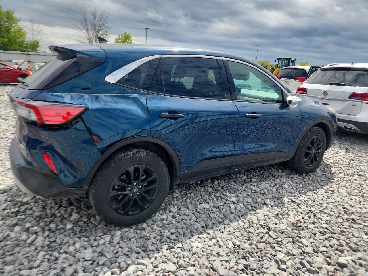 2020 Ford Escape - Фото 3