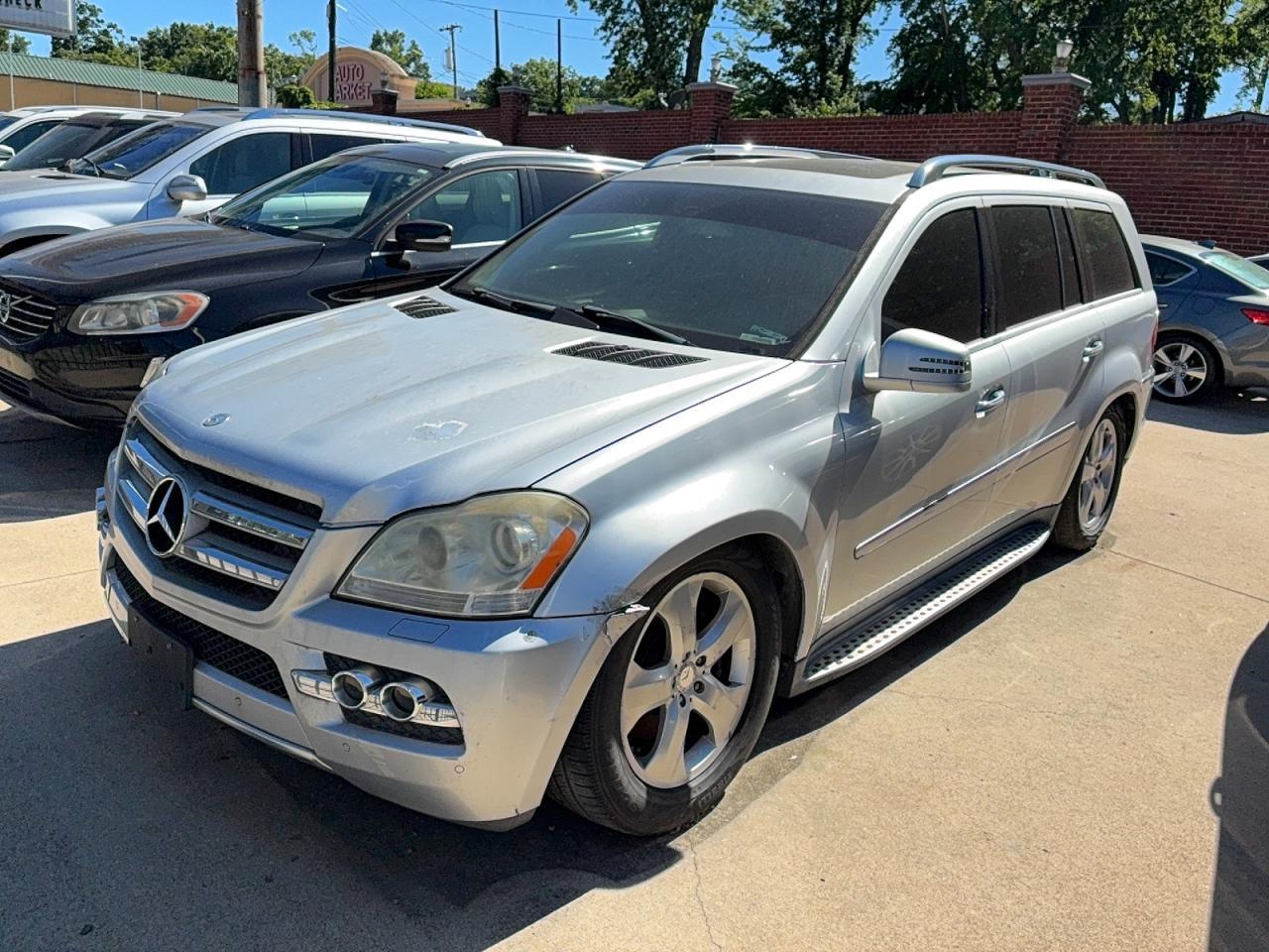 2011 Mercedes-Benz Gl 450 4Matic - Фото 2