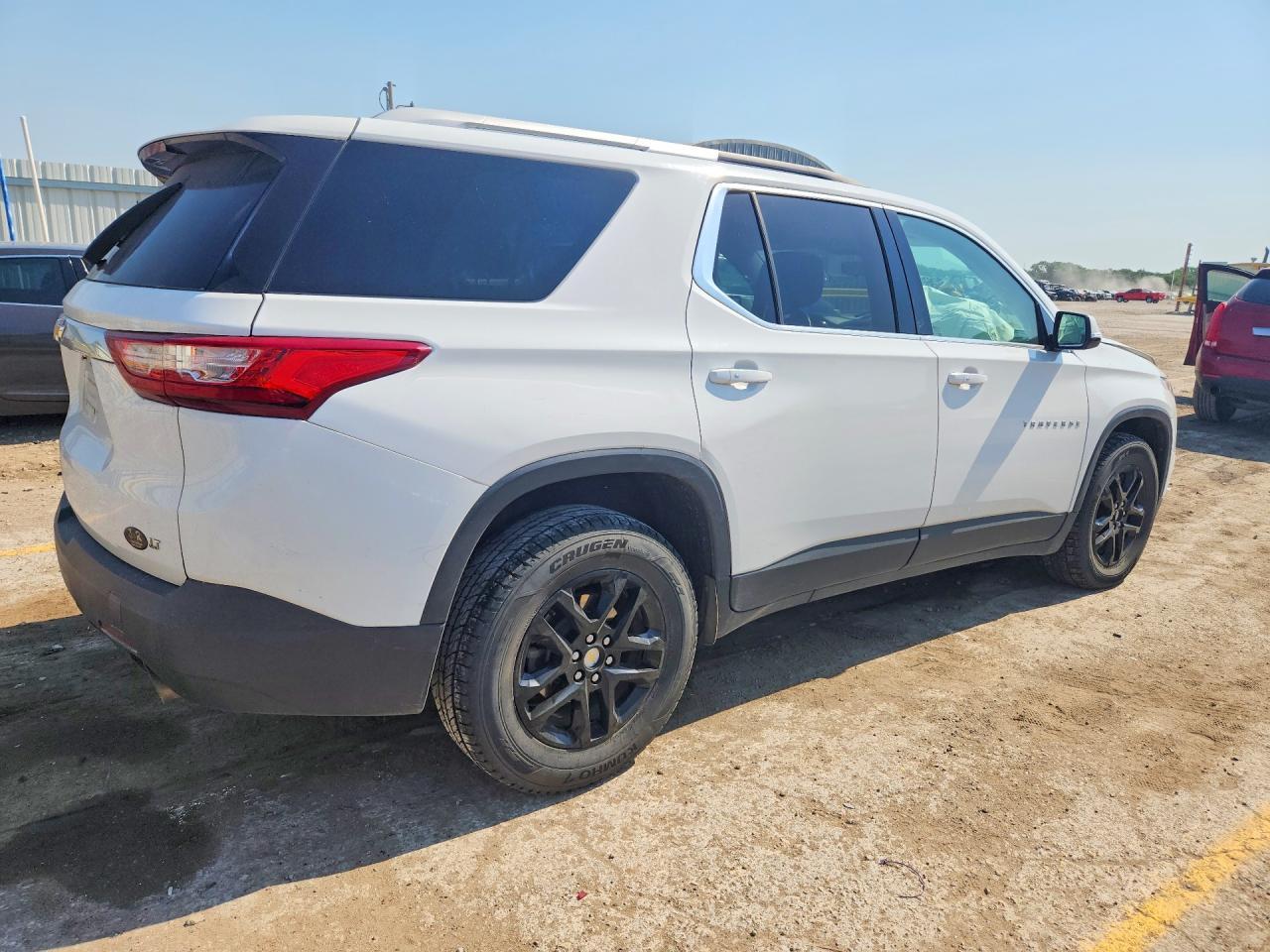 2018 Chevrolet Traverse Lt - Фото 3