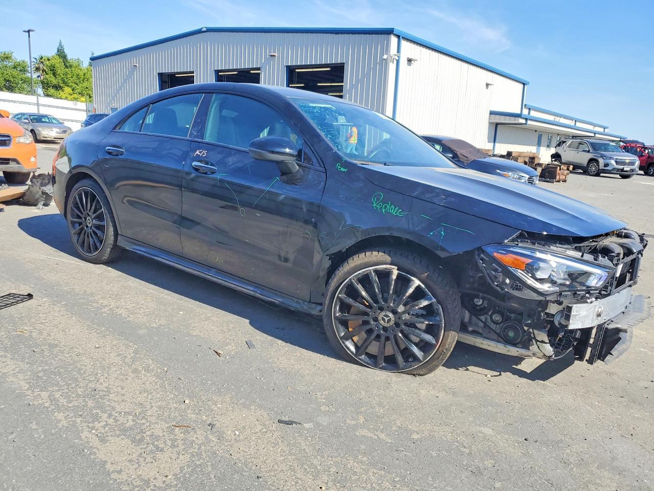2023 Mercedes-Benz Cla 250 - Фото 4