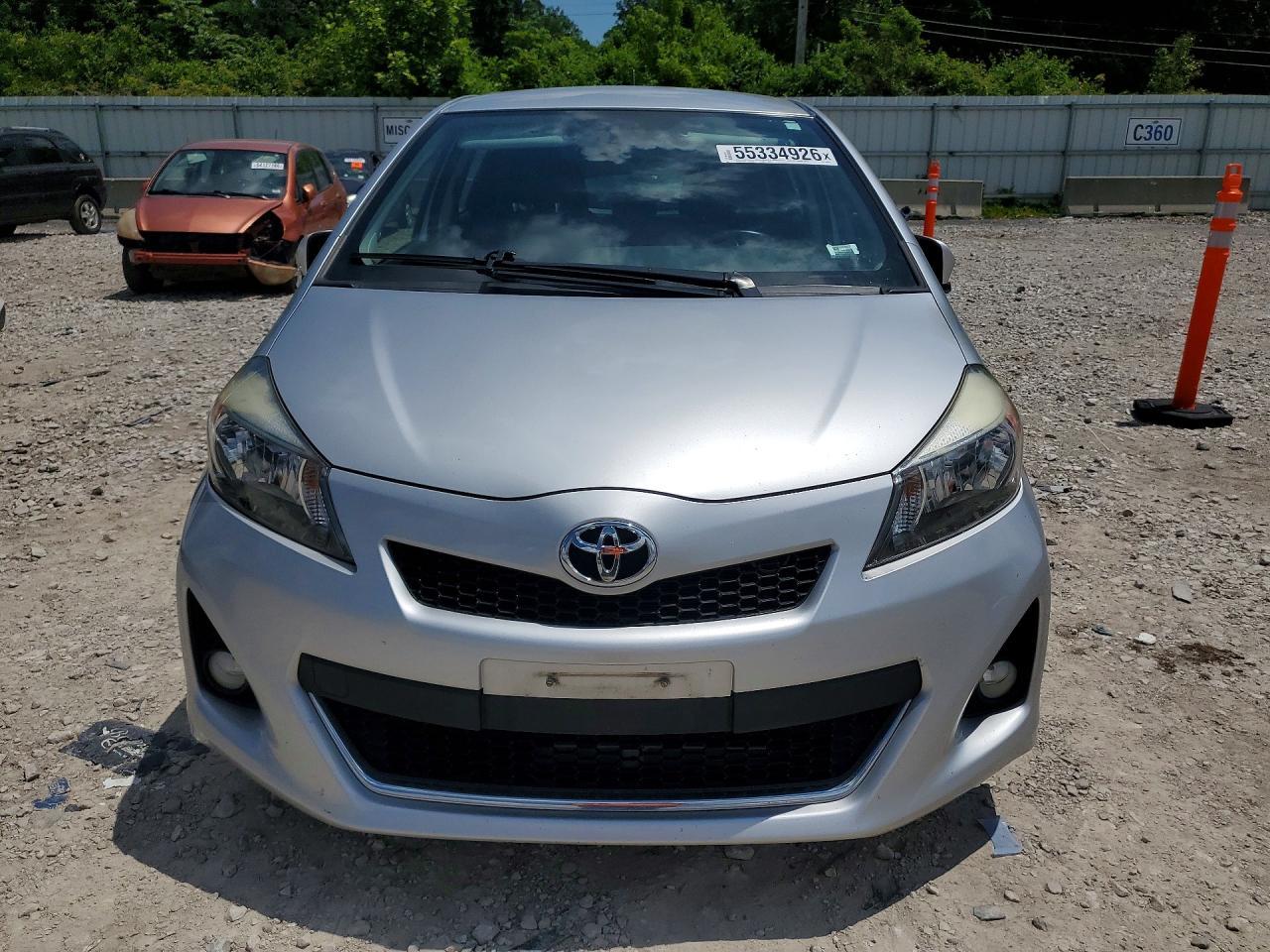 2014 Toyota Yaris 3D - Фото 5