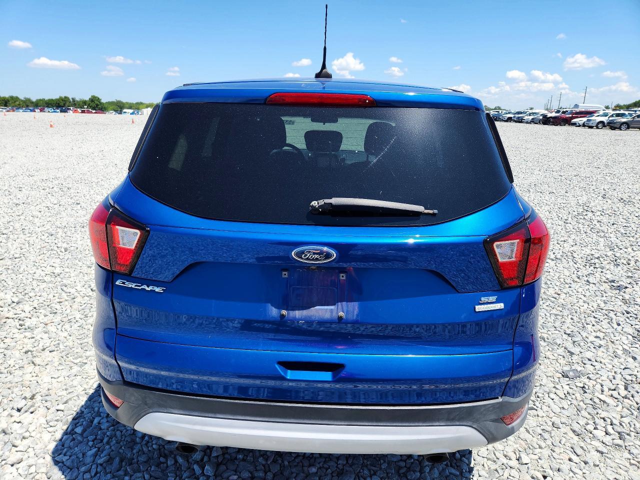 2019 Ford Escape Se - Фото 6