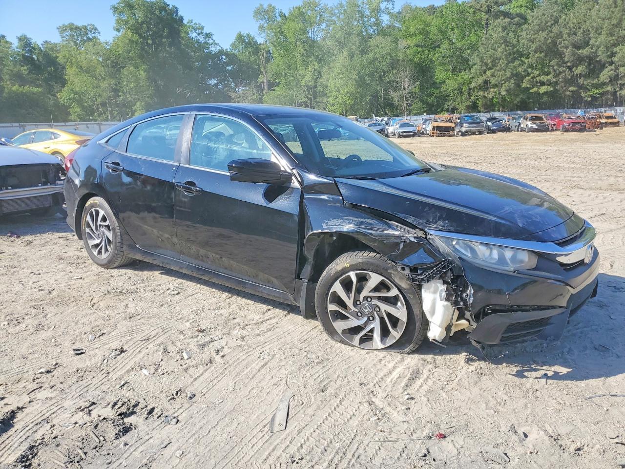 2017 Honda Civic Ex - Image 4