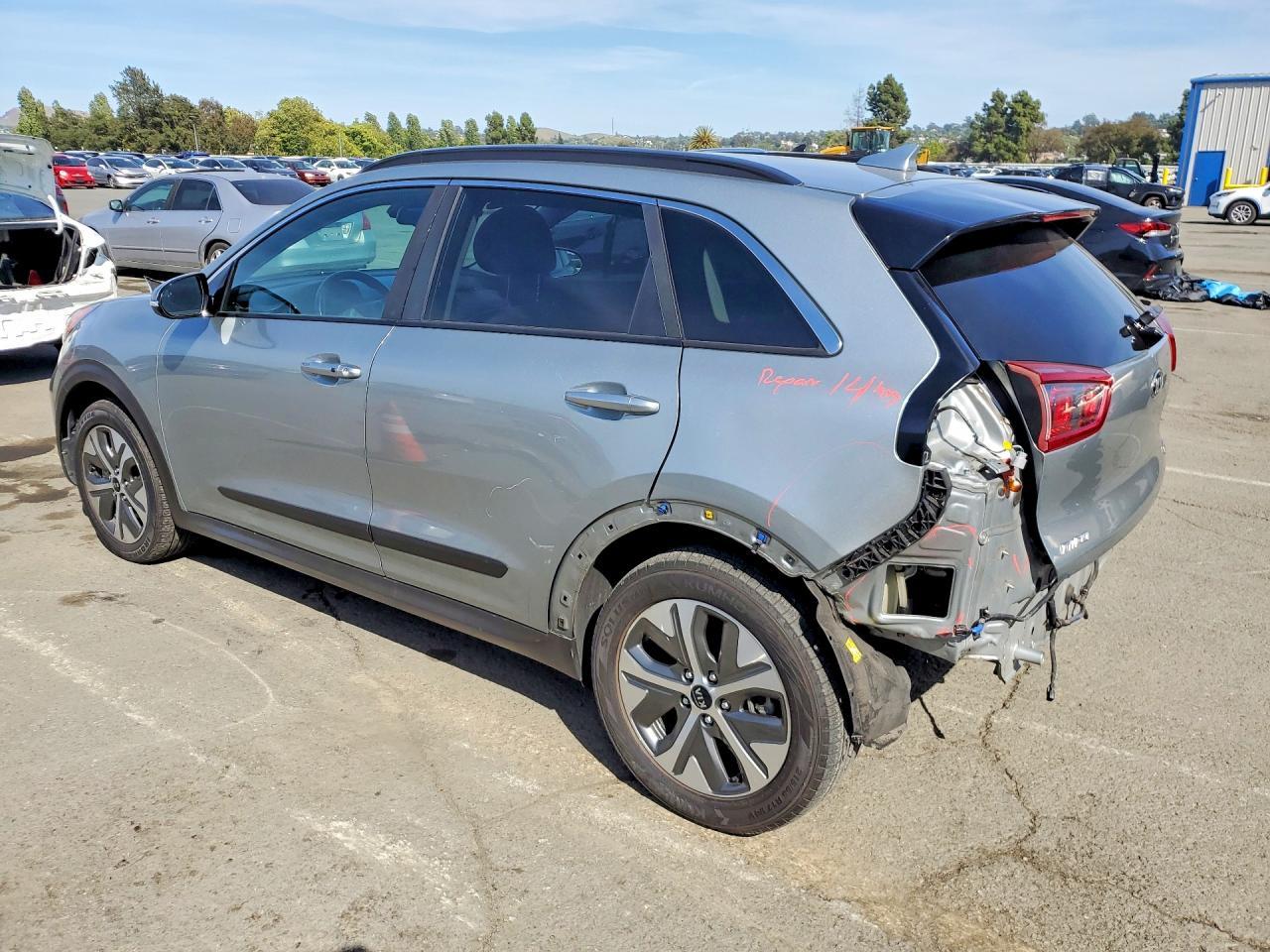 2019 Kia Niro Ex Premium - Фото 2