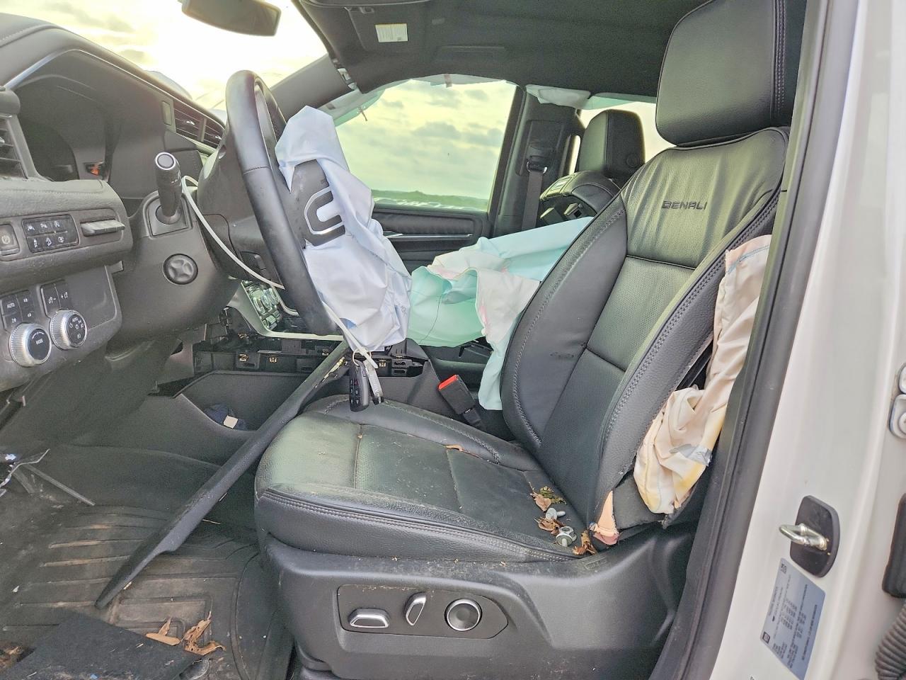 2023 GMC Yukon Xl Denali - Фото 7