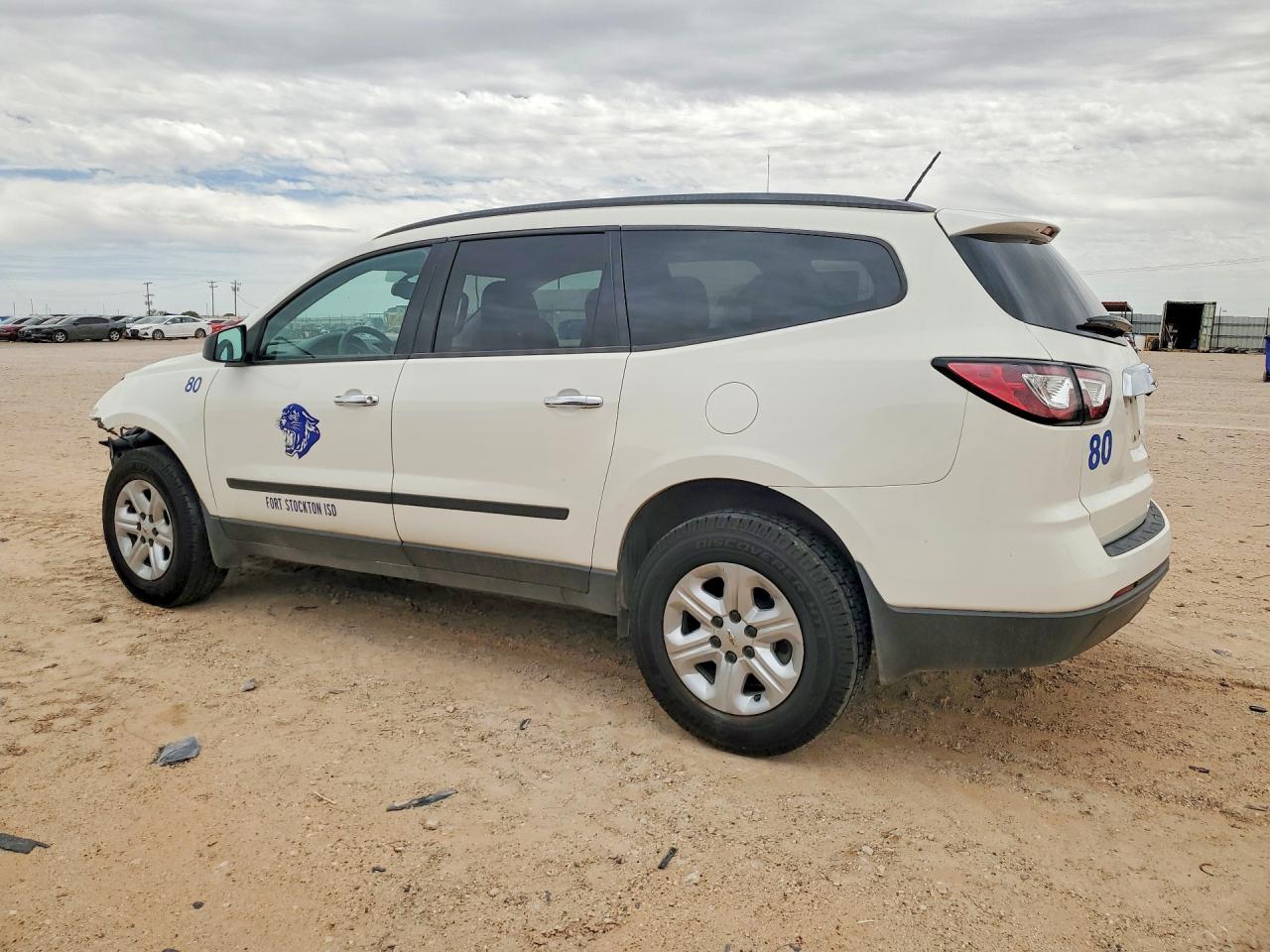 2015 Chevrolet Traverse Ls - Фото 2