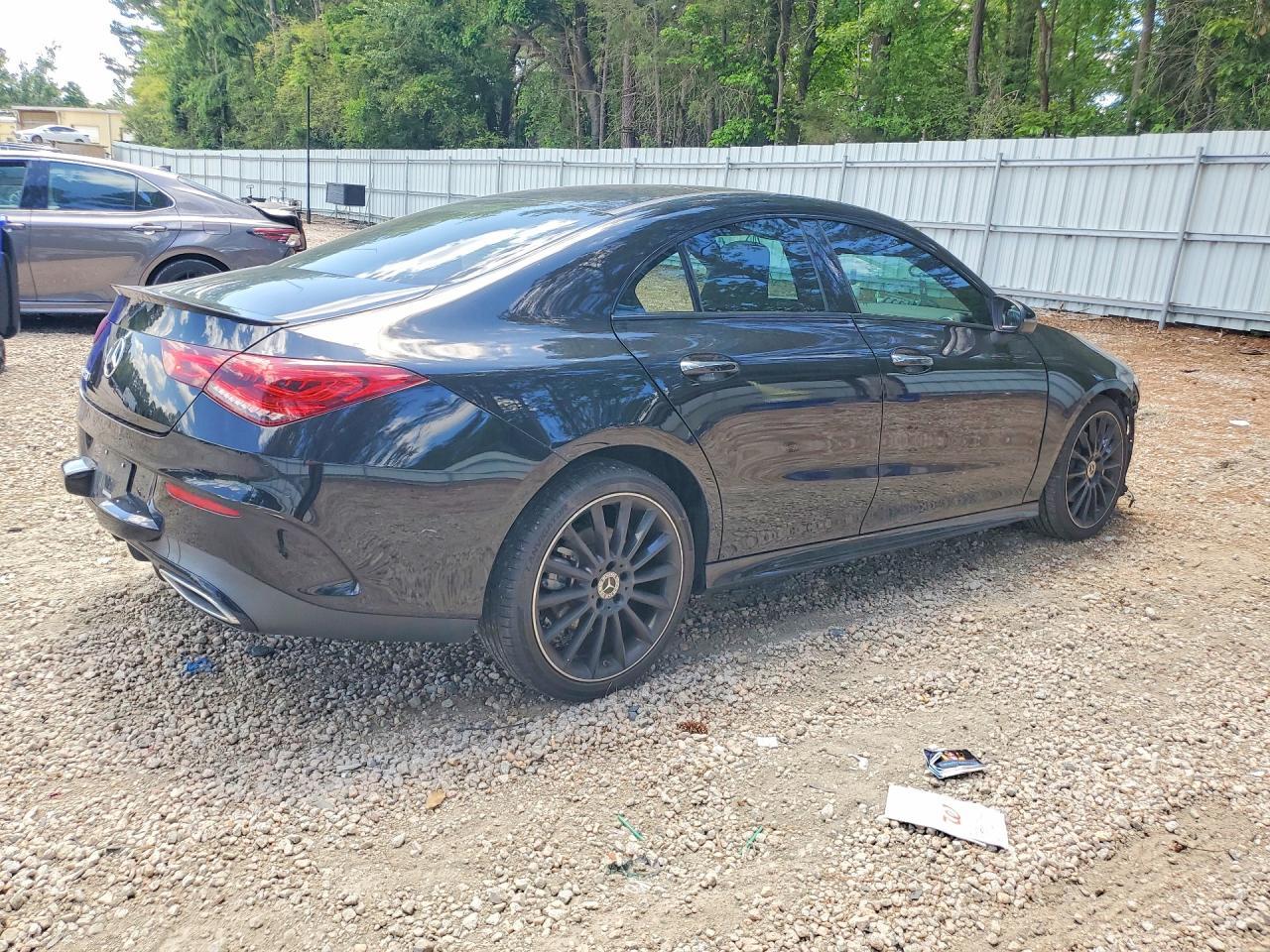 2023 Mercedes-Benz Cla 250 - Фото 3