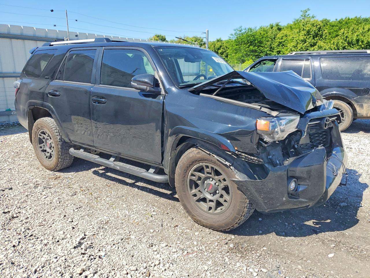 2022 Toyota 4Runner Sr5 Premium - Фото 4