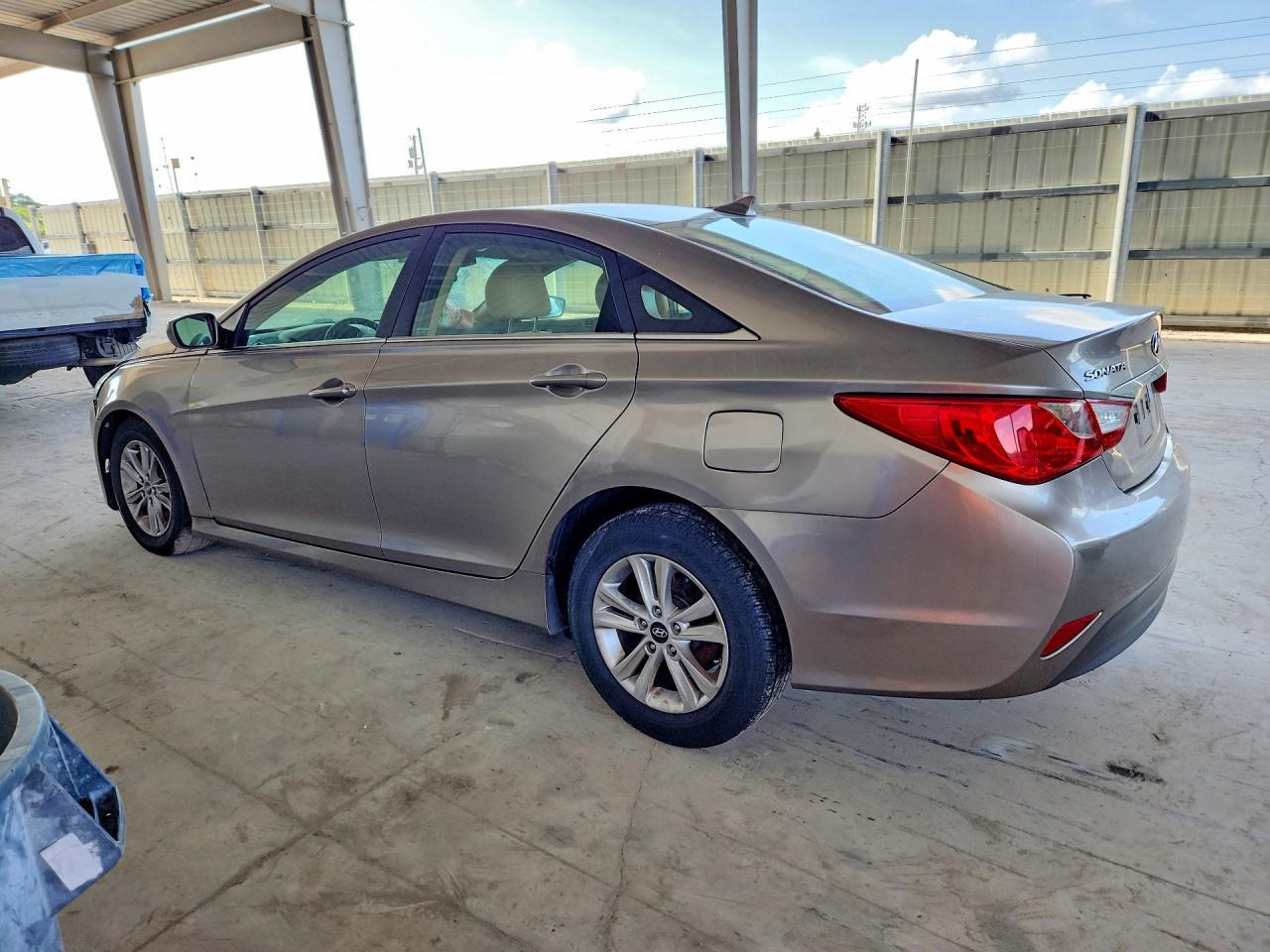 2014 Hyundai Sonata Gls - Фото 2