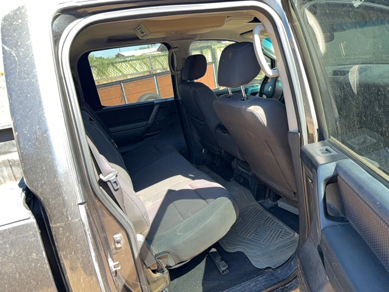 2008 Nissan Titan Xe - Image 6