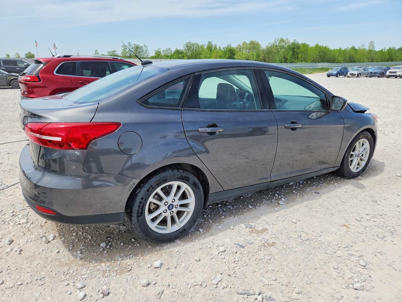 2018 Ford Focus Se - Image 3