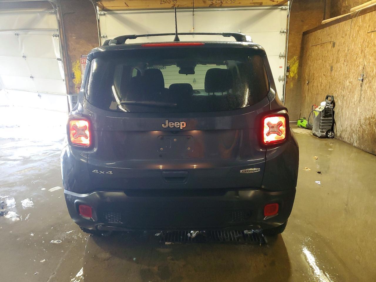 2020 Jeep Renegade Latitude - Фото 6