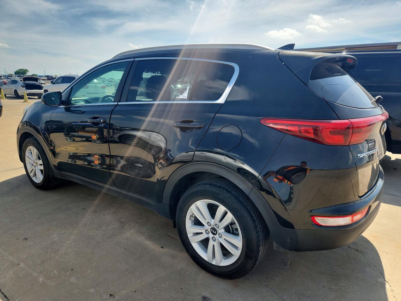 2017 Kia Sportage Lx - Image 2