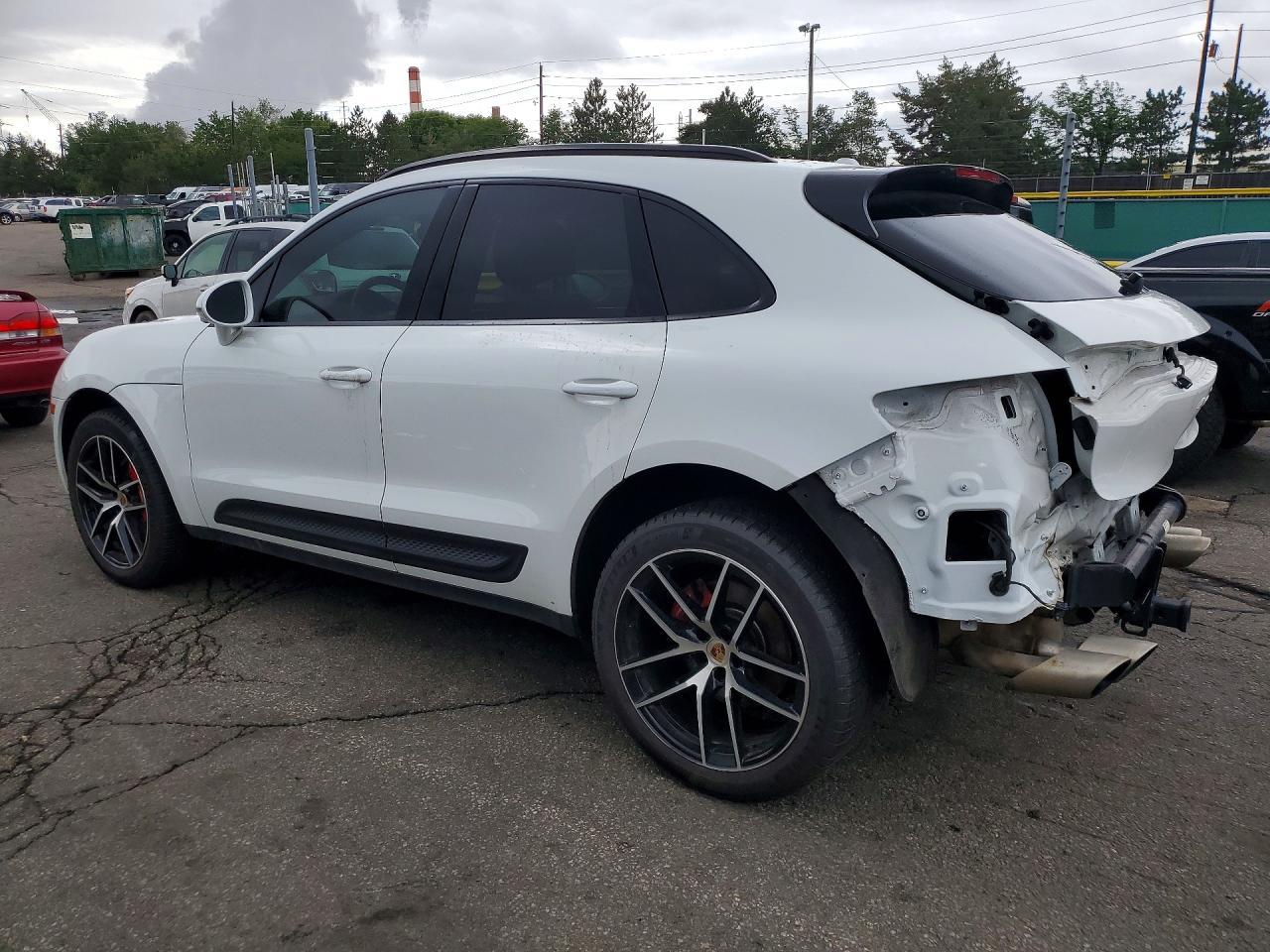 2023 Porsche Macan S - Фото 2