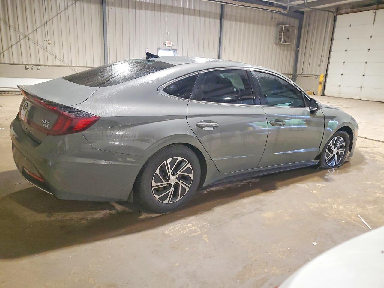 2021 Hyundai Sonata Hybrid Blue - Image 3