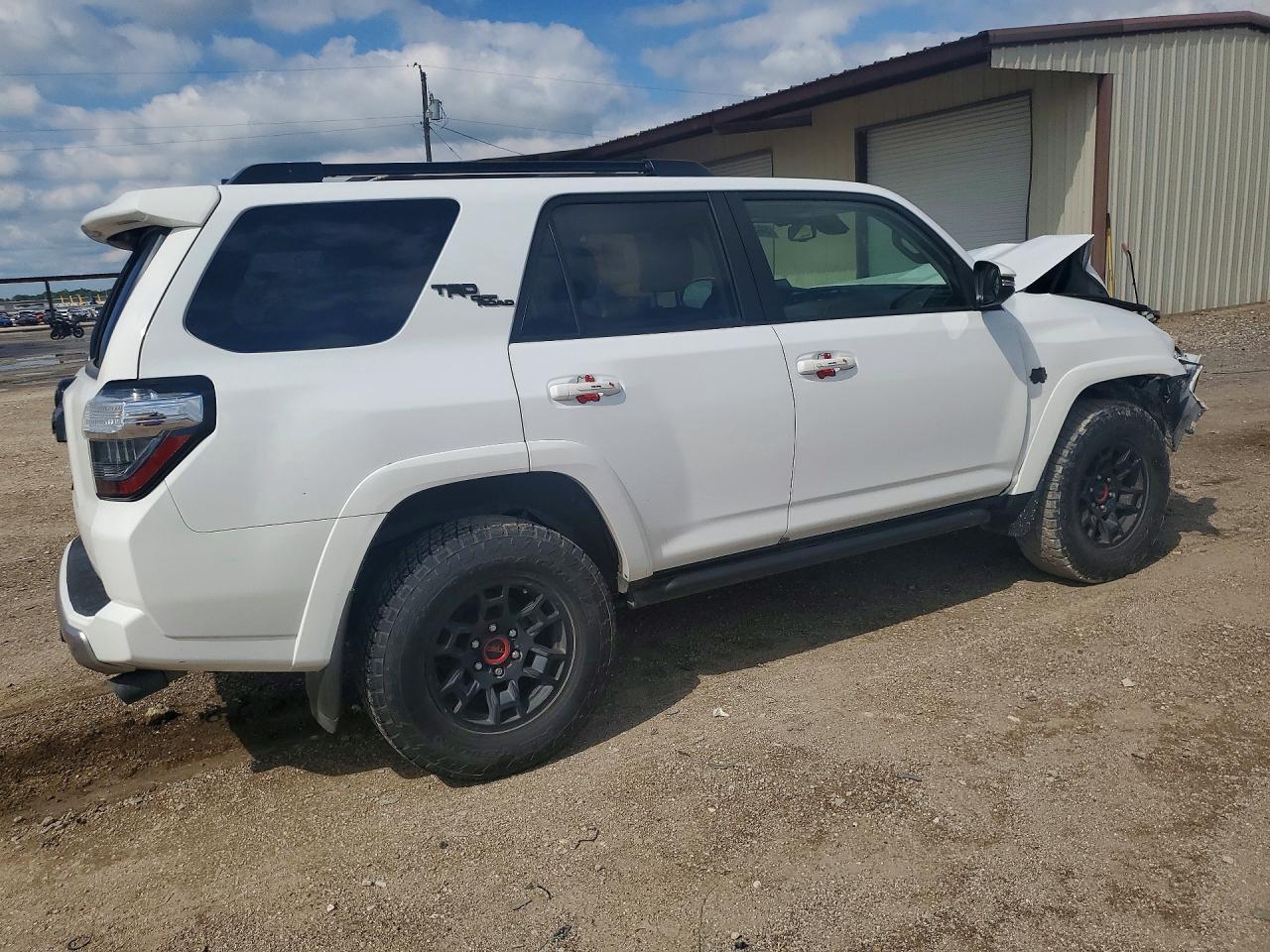 2024 Toyota 4Runner Trd Off-Road Premium - Фото 3