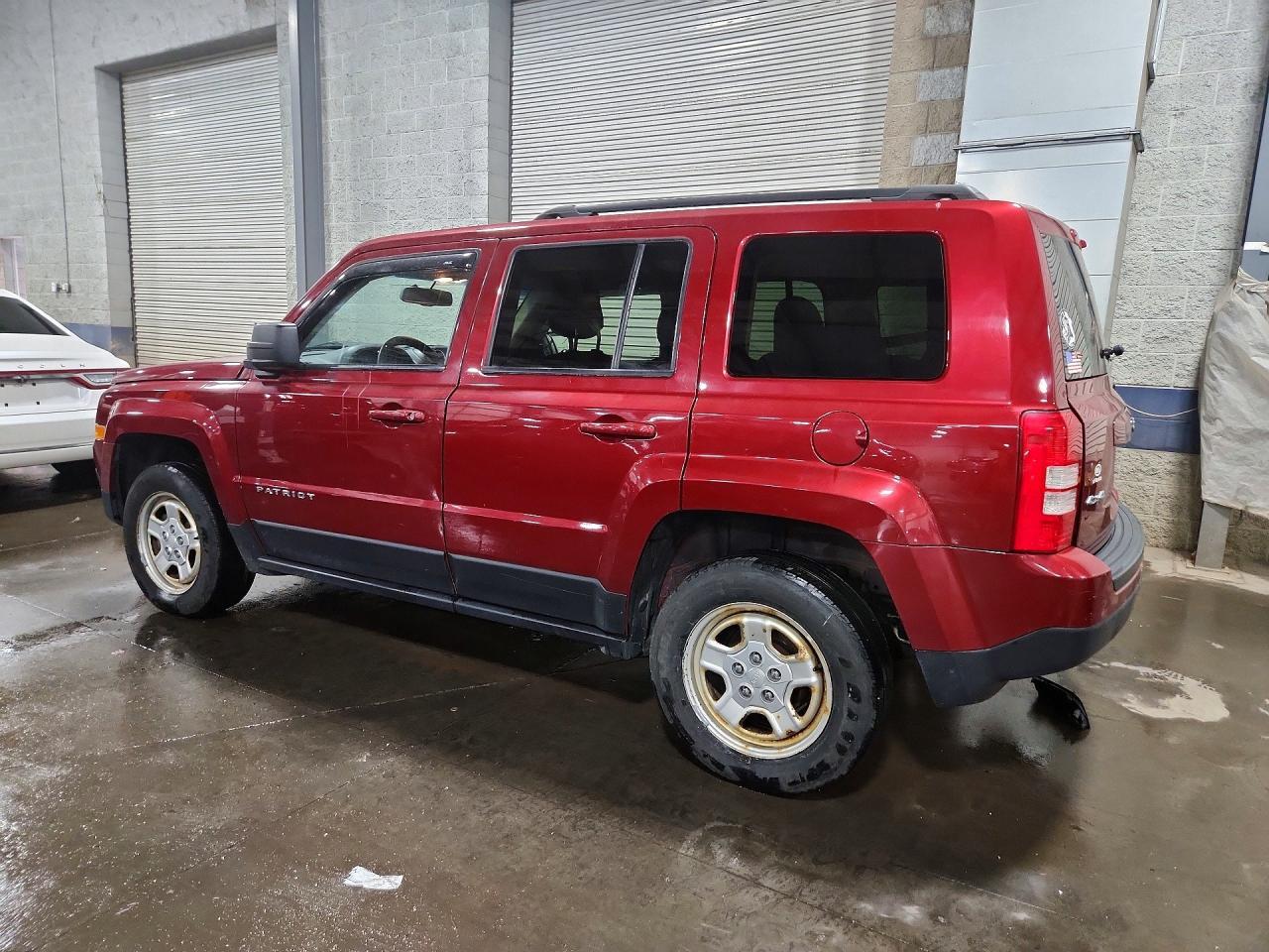 2016 Jeep Patriot Sport - Фото 2