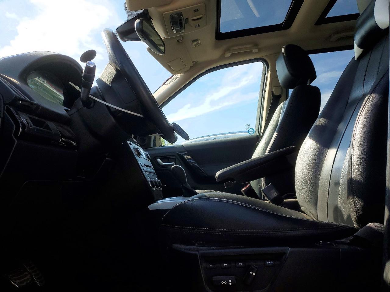 2014 Land Rover Lr2 Hse - Image 7