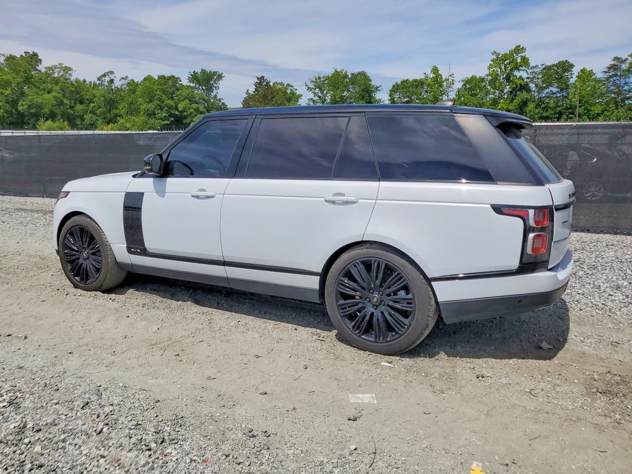 2018 Land Rover Range Rover Supercharged - Фото 2