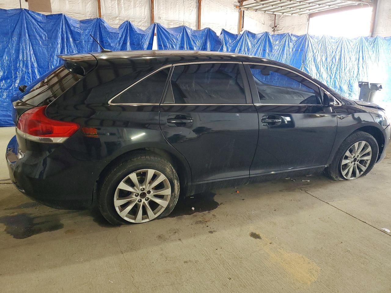 2013 Toyota Venza Le - Фото 3