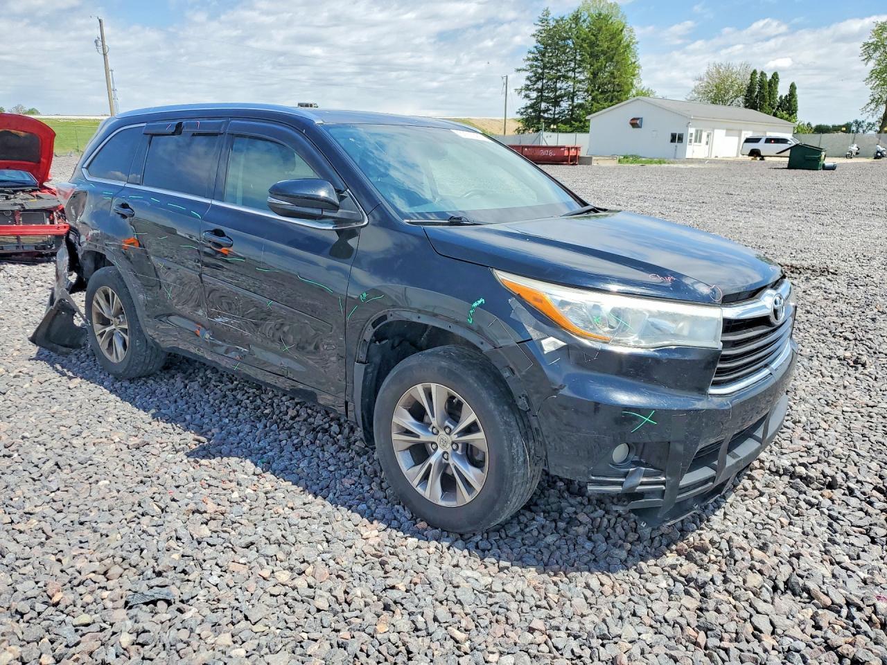 2015 Toyota Highlander Xle - Image 4