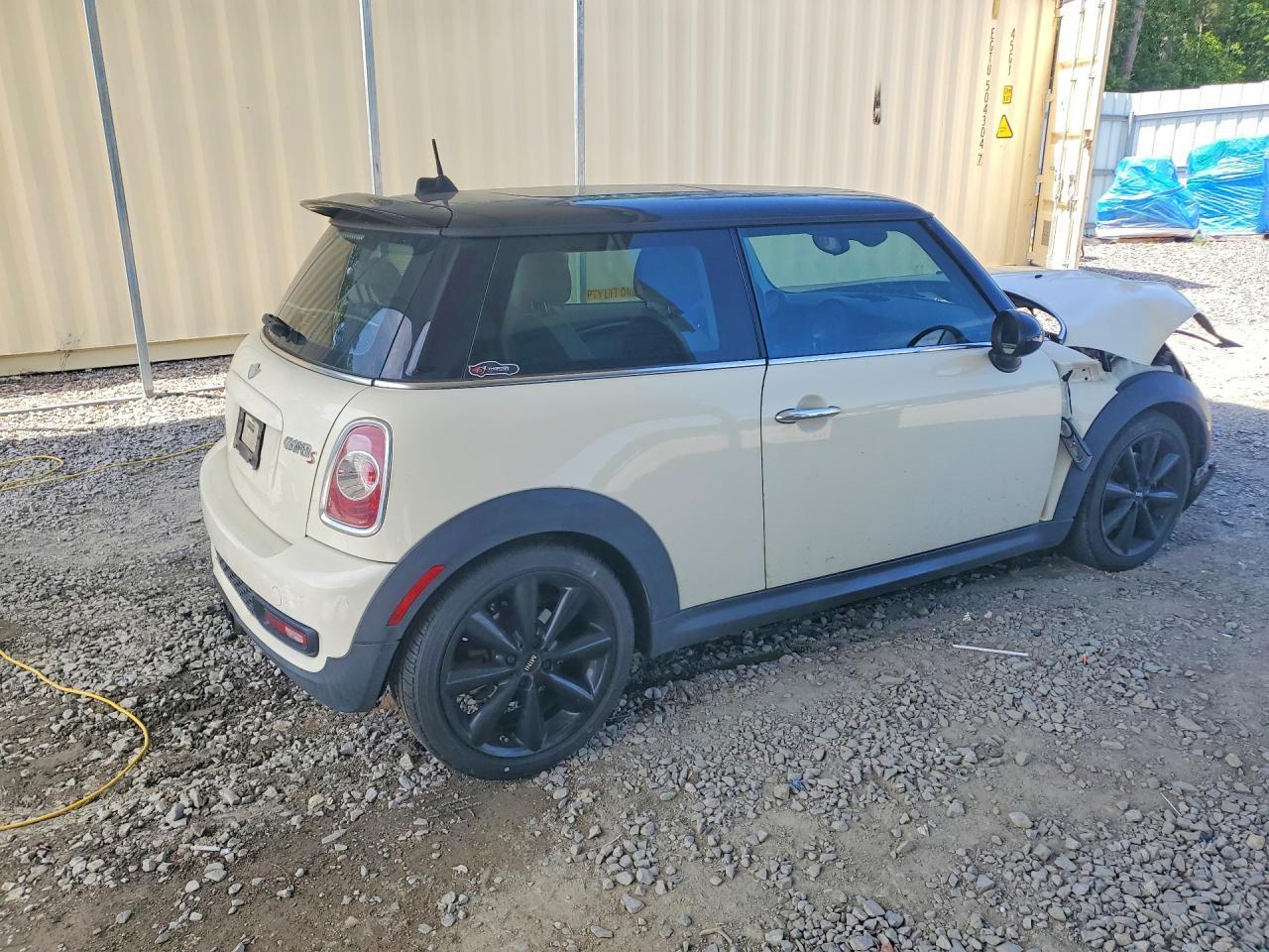 2011 Mini Cooper S - Фото 3