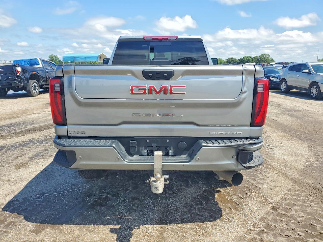 2025 GMC Sierra K2500 Denali - Фото 6