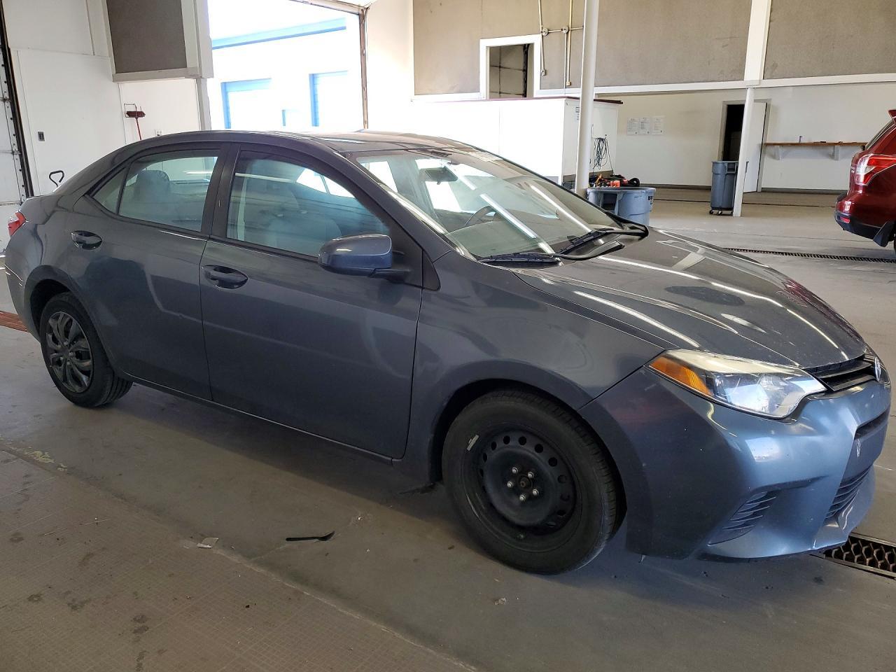 2014 Toyota Corolla Le - Фото 4
