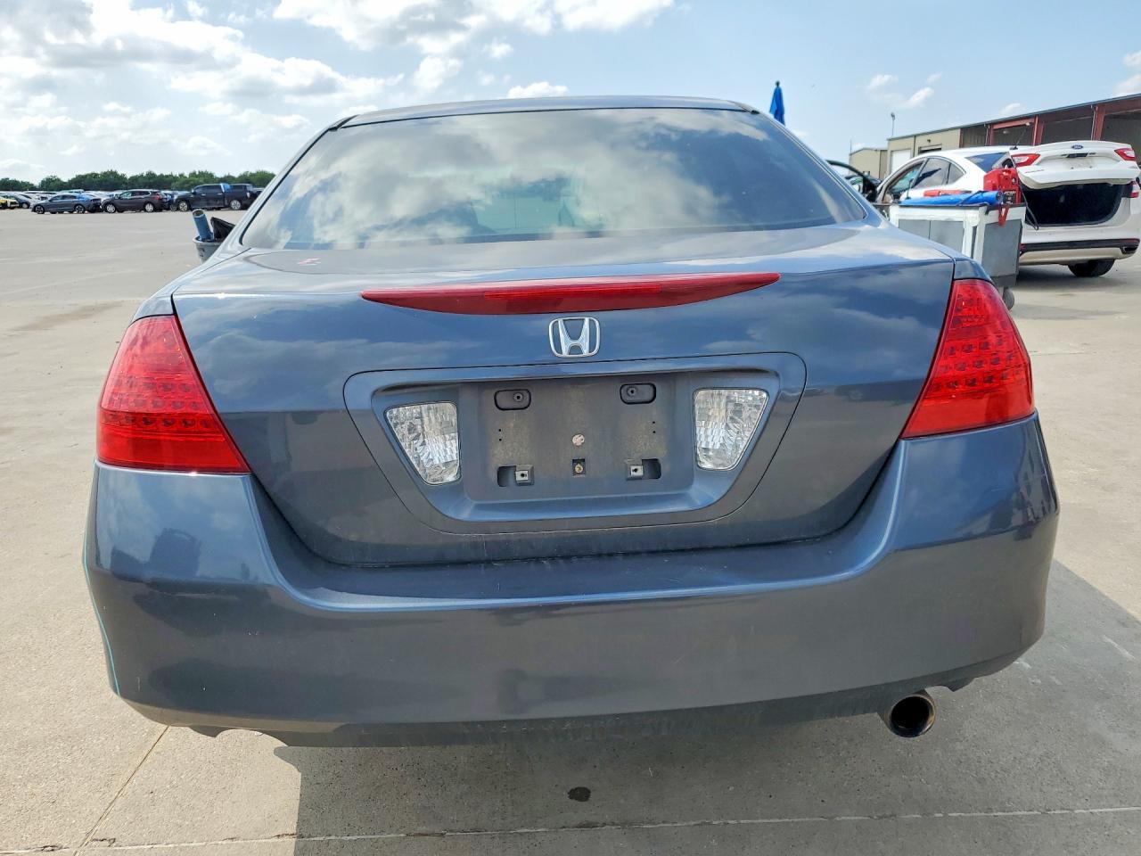 2006 Honda Accord Lx - Image 6