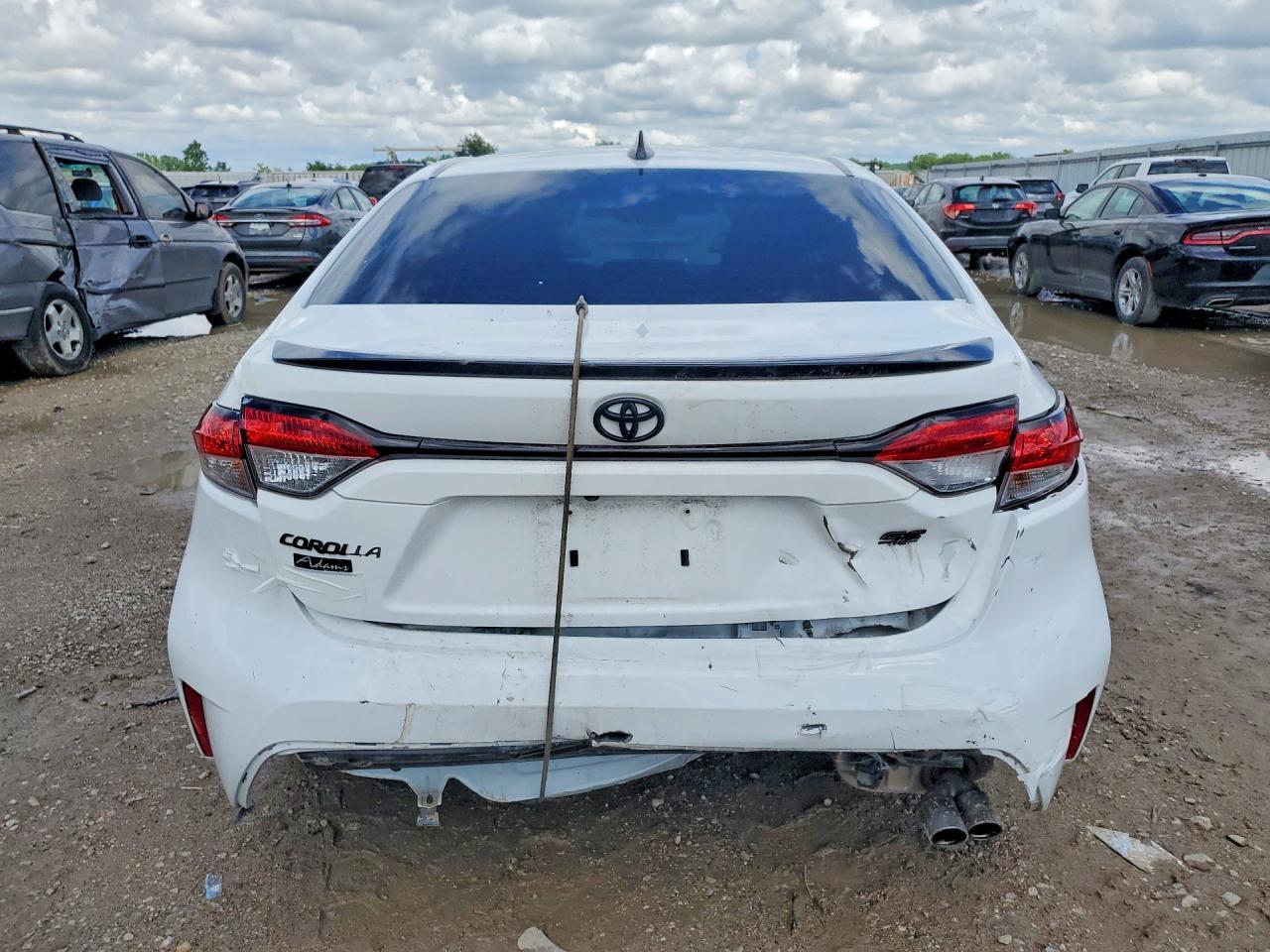 2021 Toyota Corolla Se Nightshade Edition - Image 6