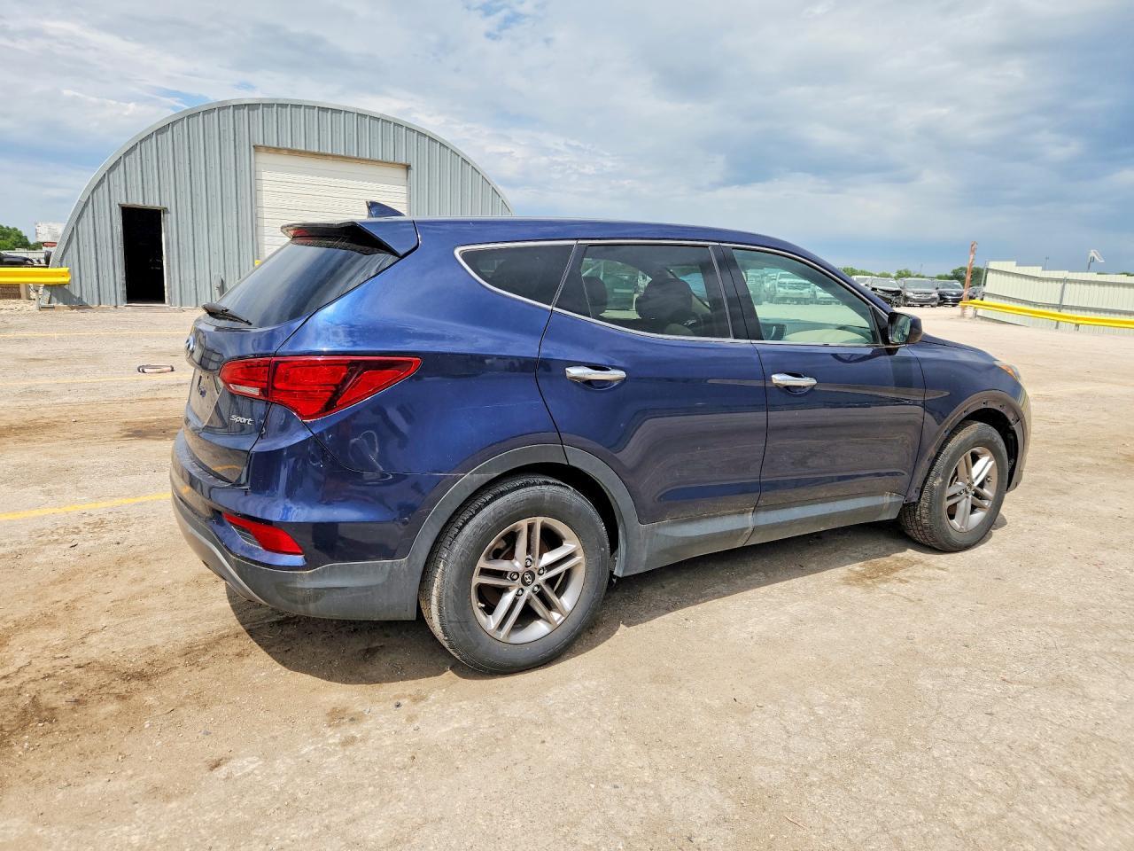 2017 Hyundai Santa Fe Sport 2.4L - Фото 3