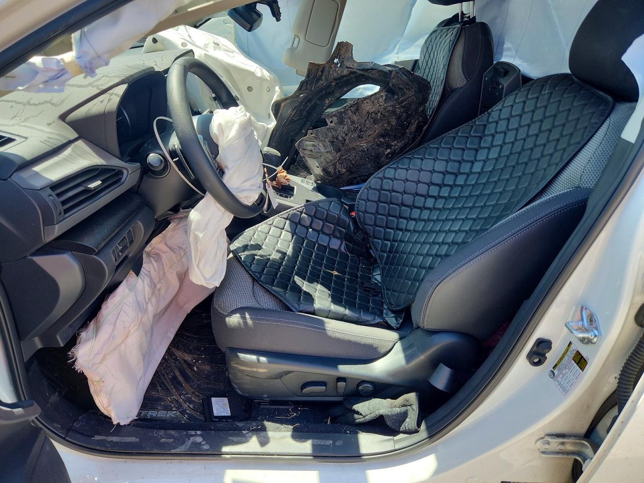 2024 Subaru Crosstrek Premium - Image 7