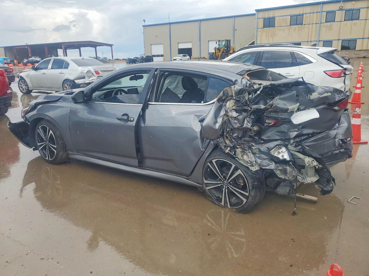 2023 Nissan Sentra Sr - Фото 2