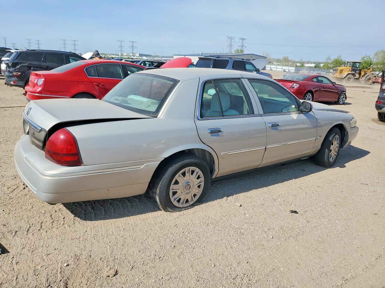 2008 Mercury Grand Marquis Gs - Image 3