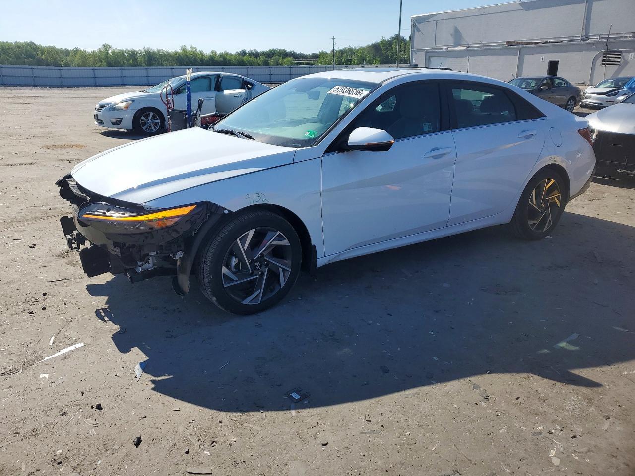 2025 Hyundai Elantra Limited
