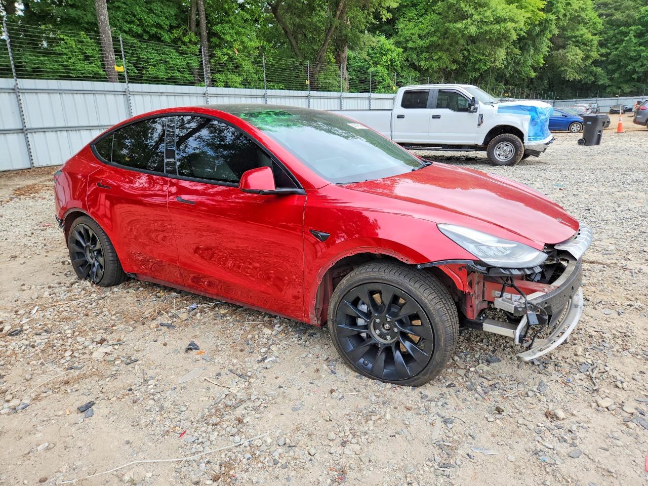 2023 Tesla Model Y - Фото 4