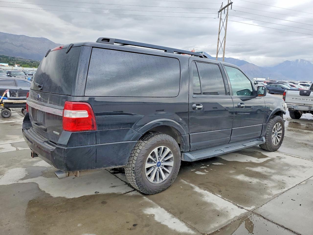 2017 Ford Expedition El Xlt - Image 3