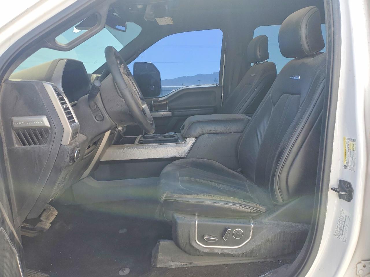 2017 Ford F350 - Image 7