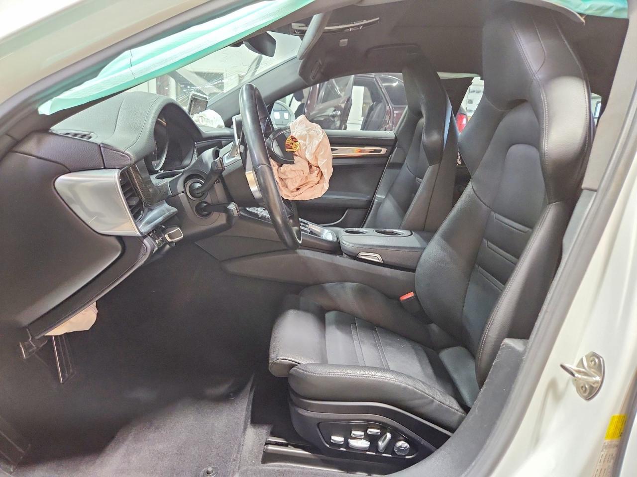 2019 Porsche Panamera 4S - Фото 7